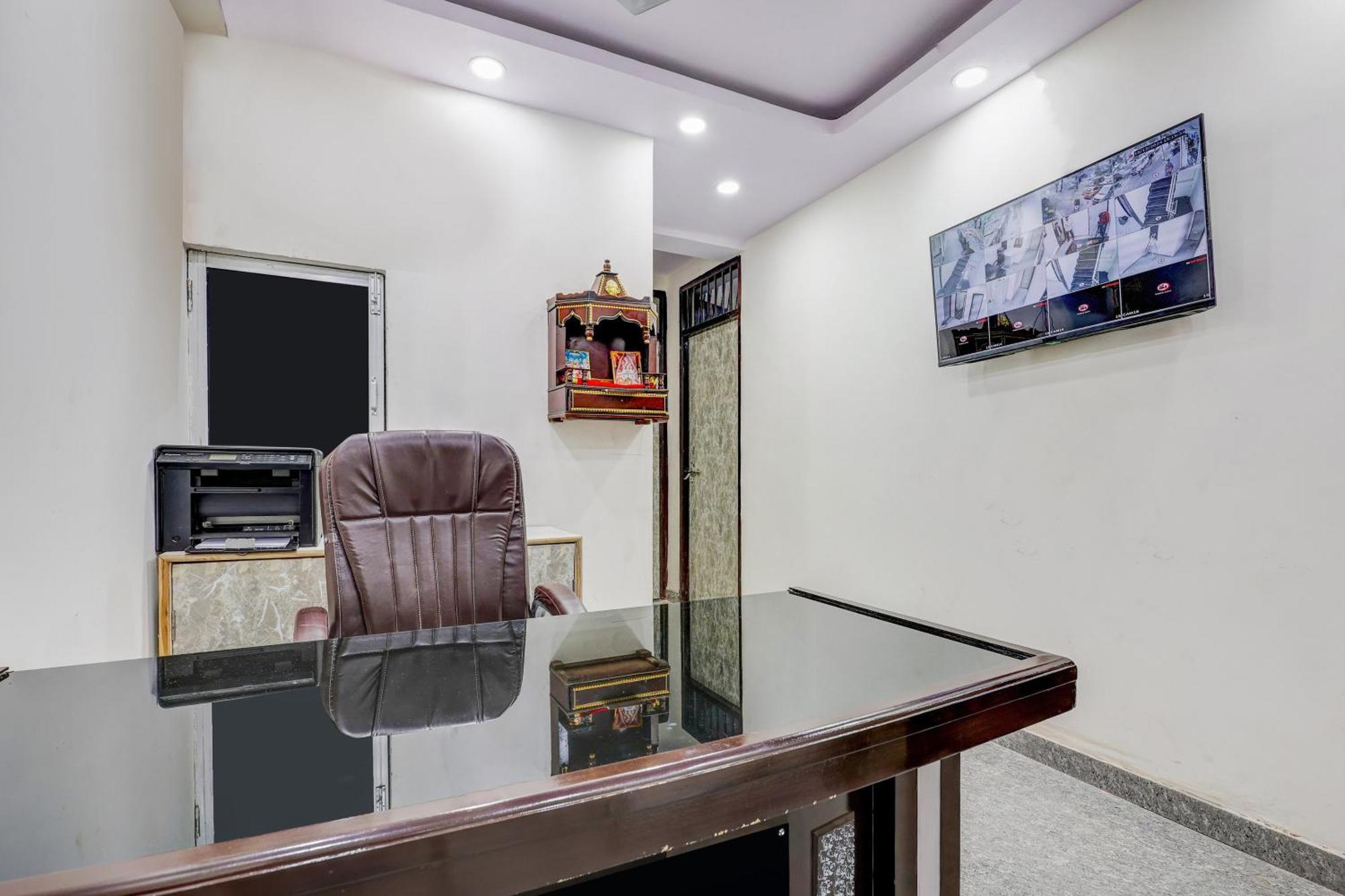 Hotel O Govind Residency New Delhi Exterior photo